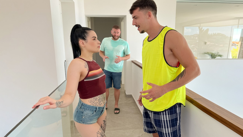 Roommate Swoops In On Girlfriend Models Saba Lapiedra Xander Corvus Female Titan Porn Cc Doll Porn