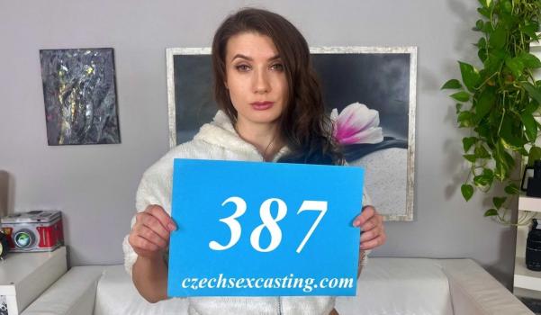 [czechsexcasting] – Nicole Black – Hard Anal Sex During A Casting Photoshoot – E387 Ice